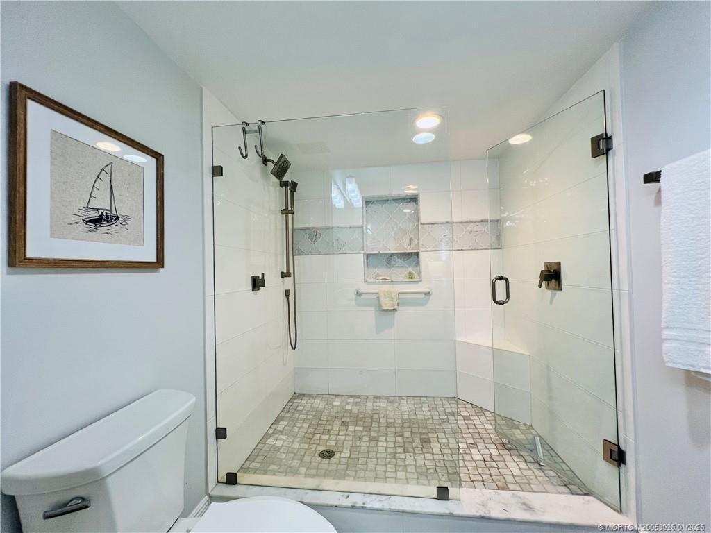 9400 S Ocean Dr., Unit 304B, Jensen Beach, FL 34957 Photo