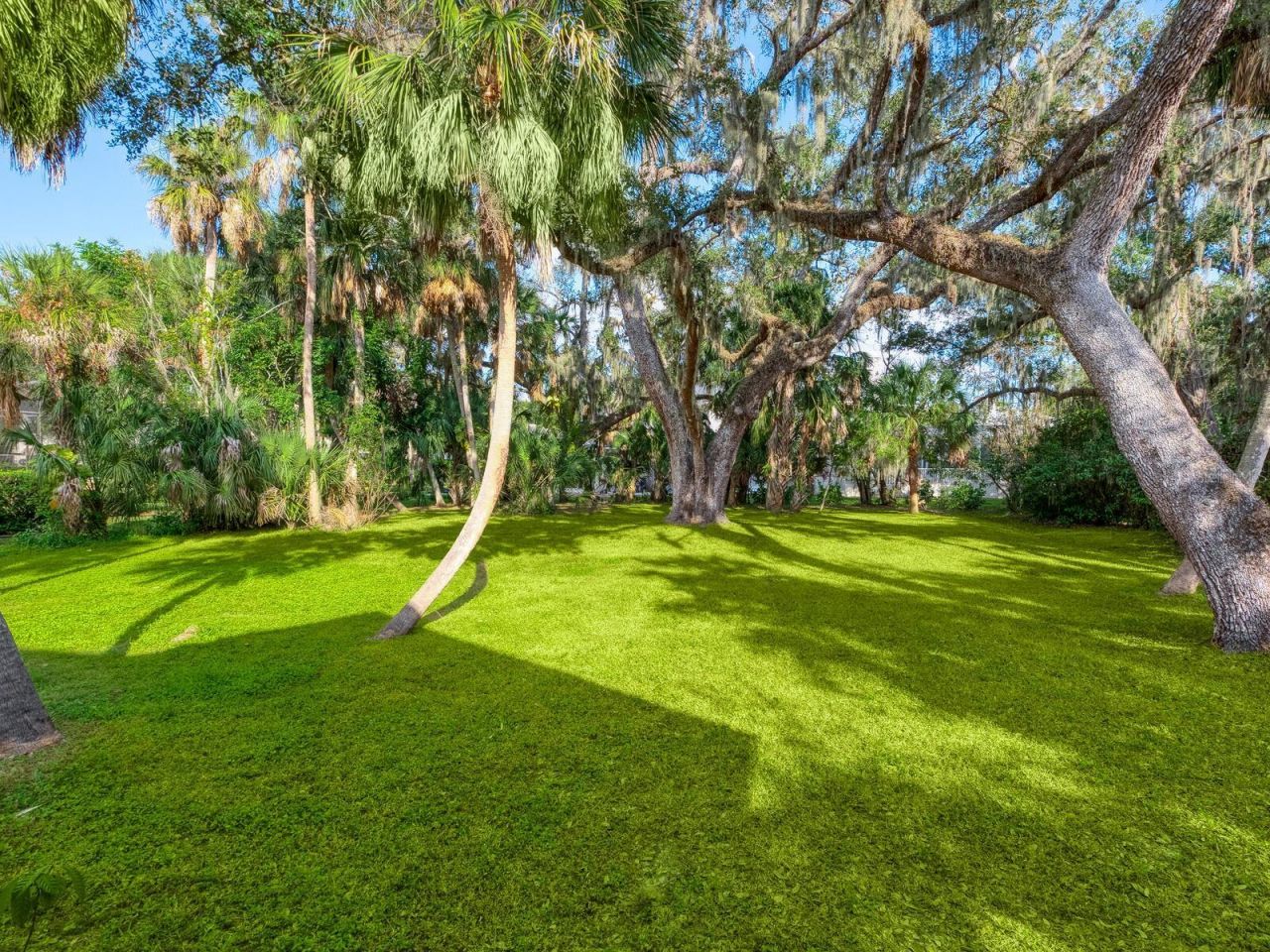 1533 Oak Way, Sarasota, FL 34232 Photo