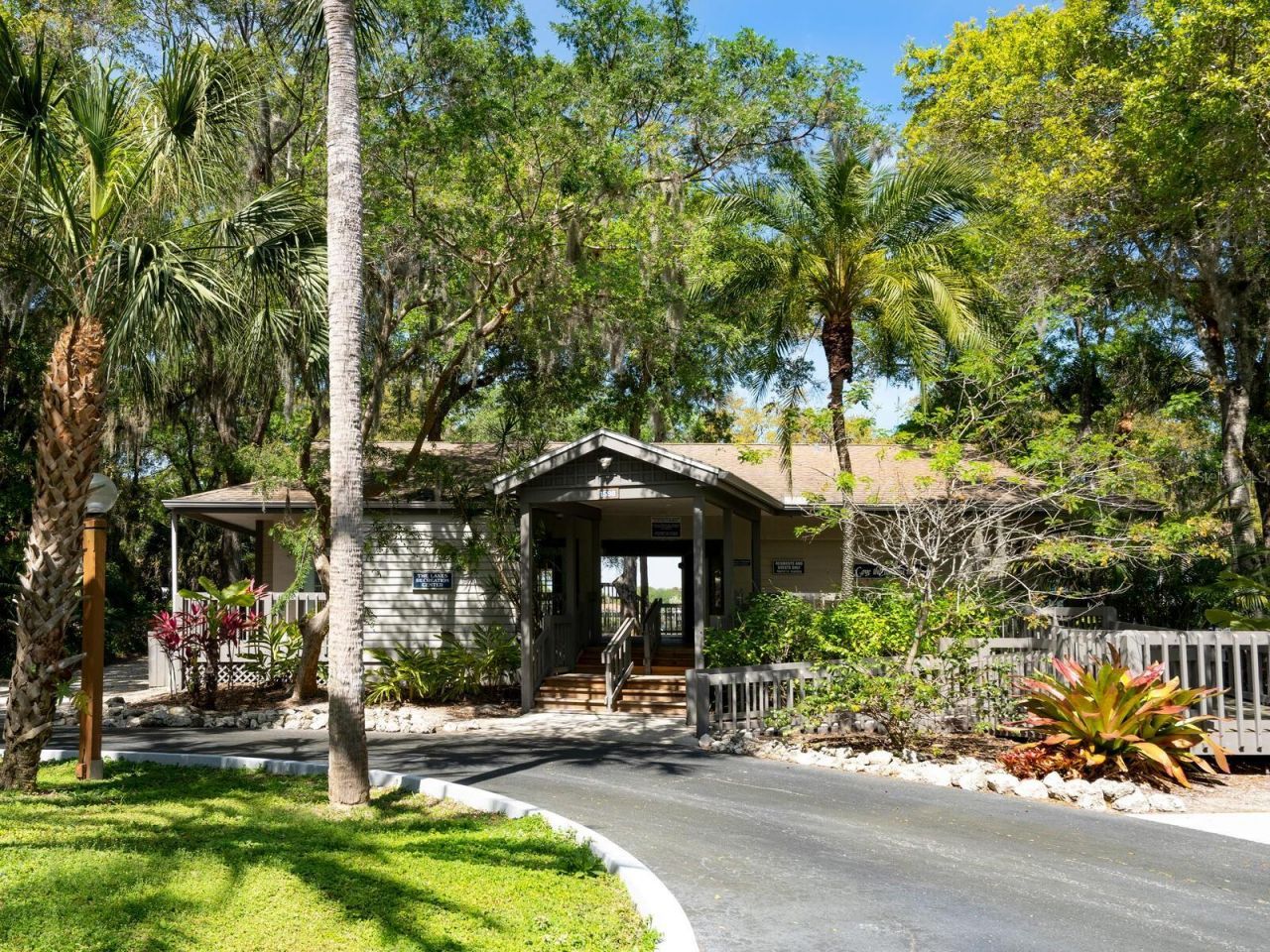 1533 Oak Way, Sarasota, FL 34232 Photo