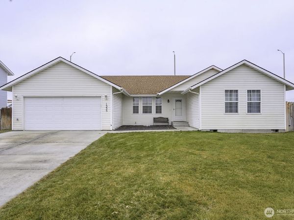1335 Yost Circle NE, Moses Lake, WA 98837