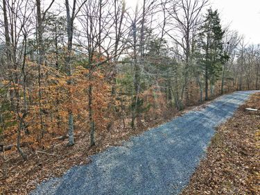 43 Carson Road, Russell Springs, KY 42642