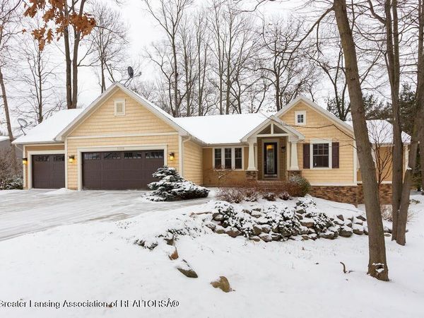 15100 Mulligan Drive, Bath, MI 48808