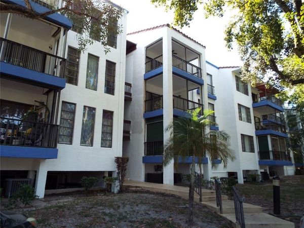 6060 S Falls Circle Drive, Unit 225, Lauderhill, FL 33319