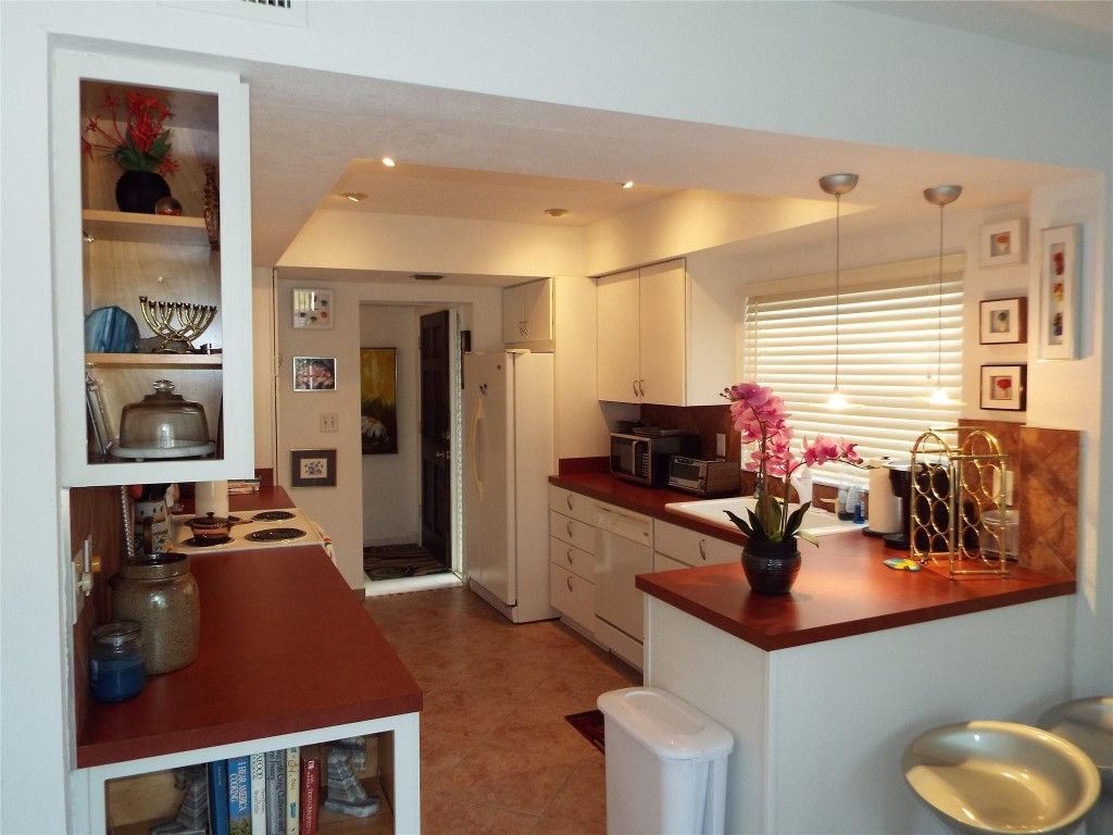 6060 S Falls Circle Drive, Unit 225, Lauderhill, FL 33319 Photo