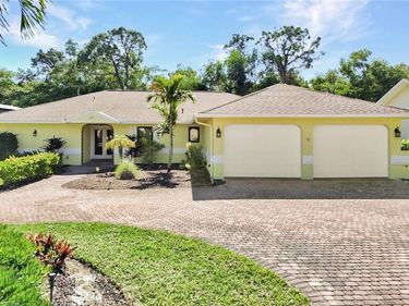 201 Palmetto Dunes CIR, NAPLES, FL 34113