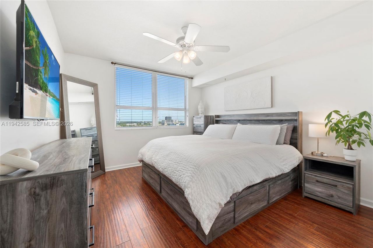 610 W Las Olas Blvd, Unit 1614N, Fort Lauderdale, FL 33312 Photo