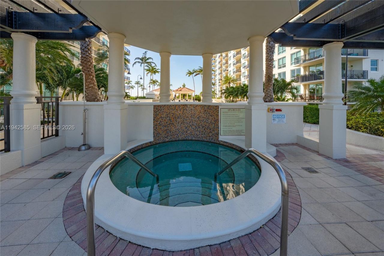 610 W Las Olas Blvd, Unit 1614N, Fort Lauderdale, FL 33312 Photo