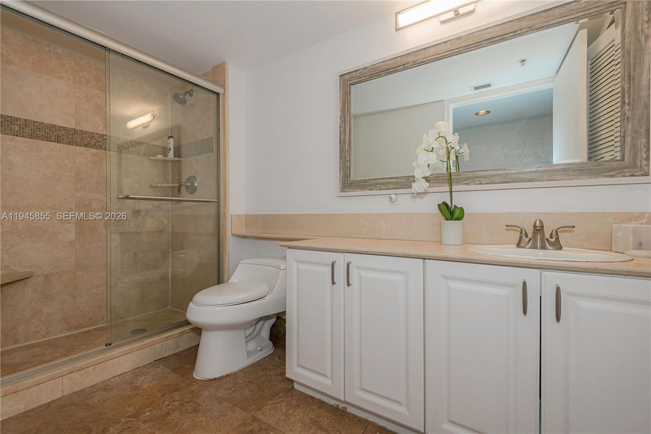 90 Alton Rd, Unit 301, Miami Beach, FL 33139 Photo