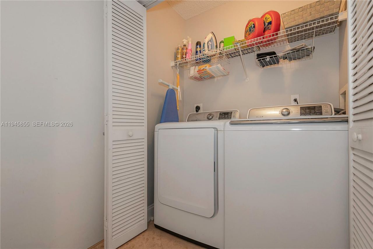 90 Alton Rd, Unit 301, Miami Beach, FL 33139 Photo