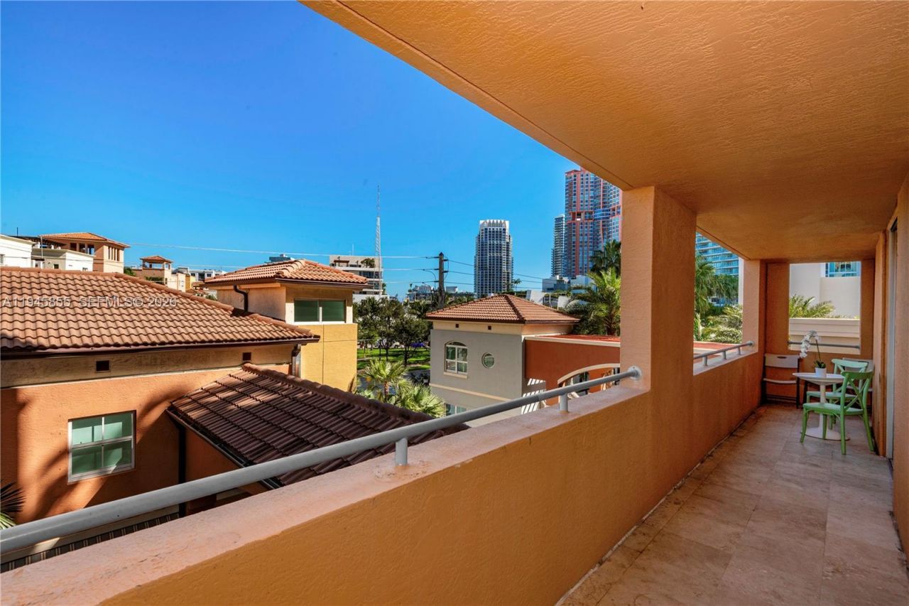 90 Alton Rd, Unit 301, Miami Beach, FL 33139 Photo
