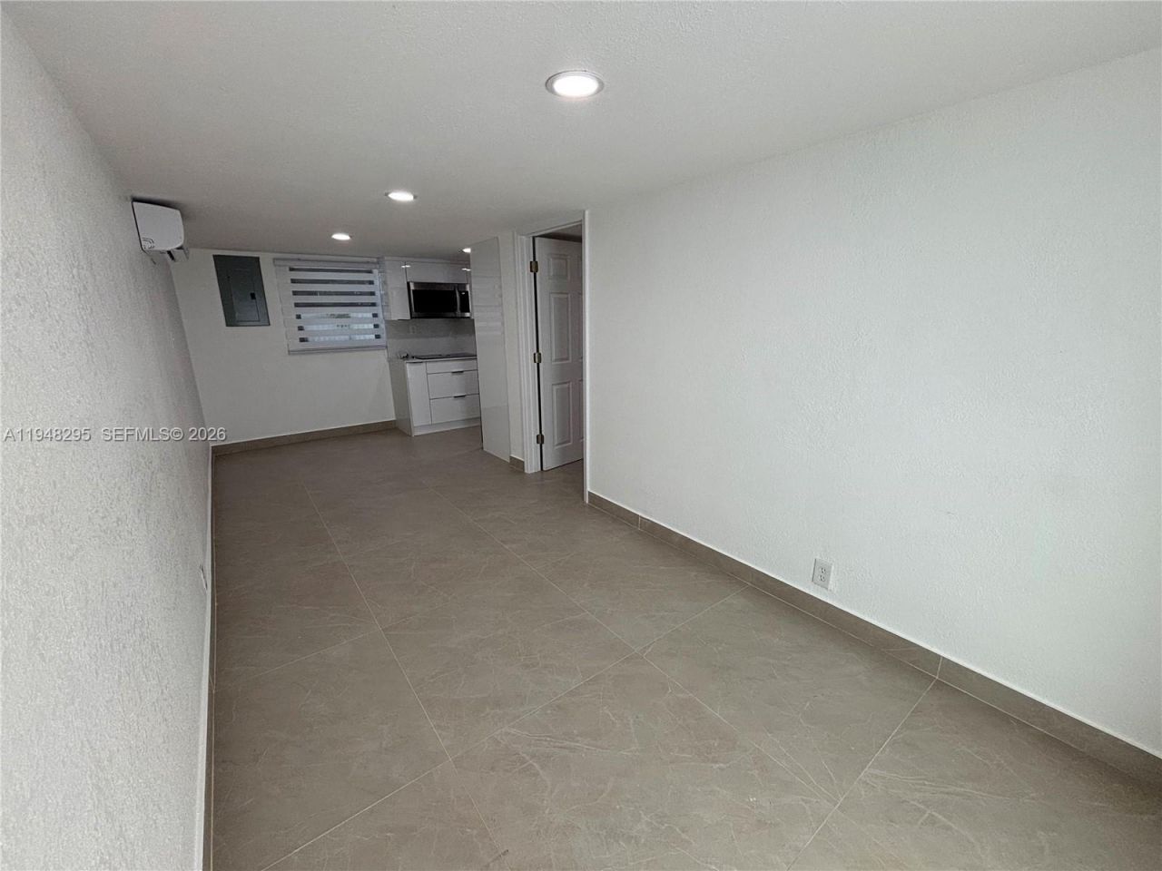 30 E 44th St, Unit 30, Hialeah, FL 33013 Photo
