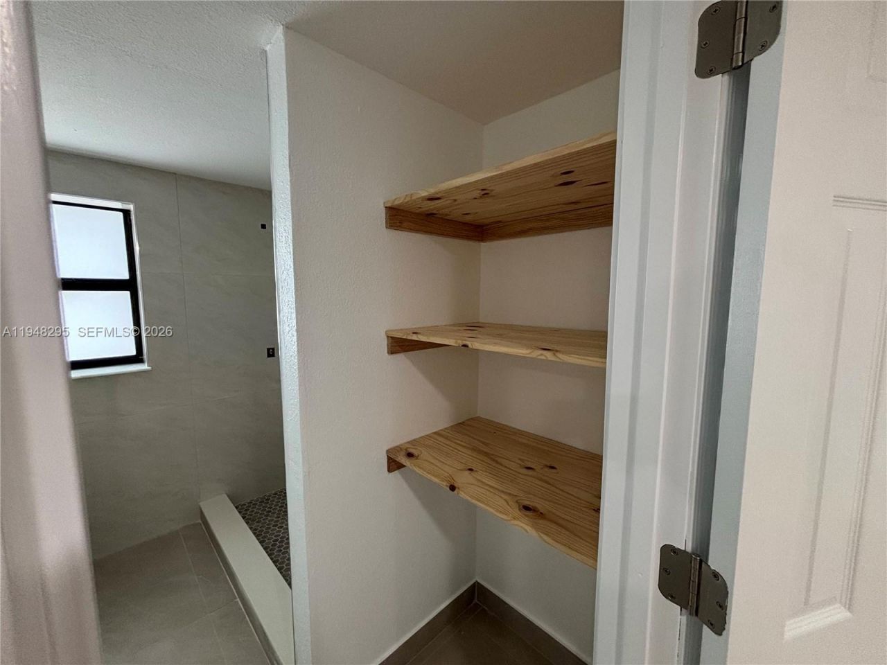 30 E 44th St, Unit 30, Hialeah, FL 33013 Photo