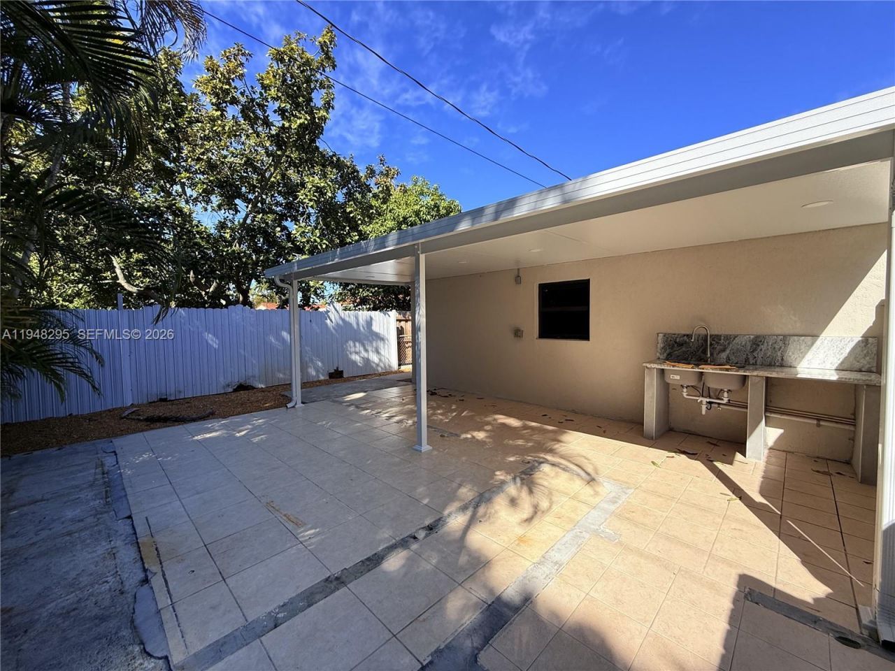 30 E 44th St, Unit 30, Hialeah, FL 33013 Photo