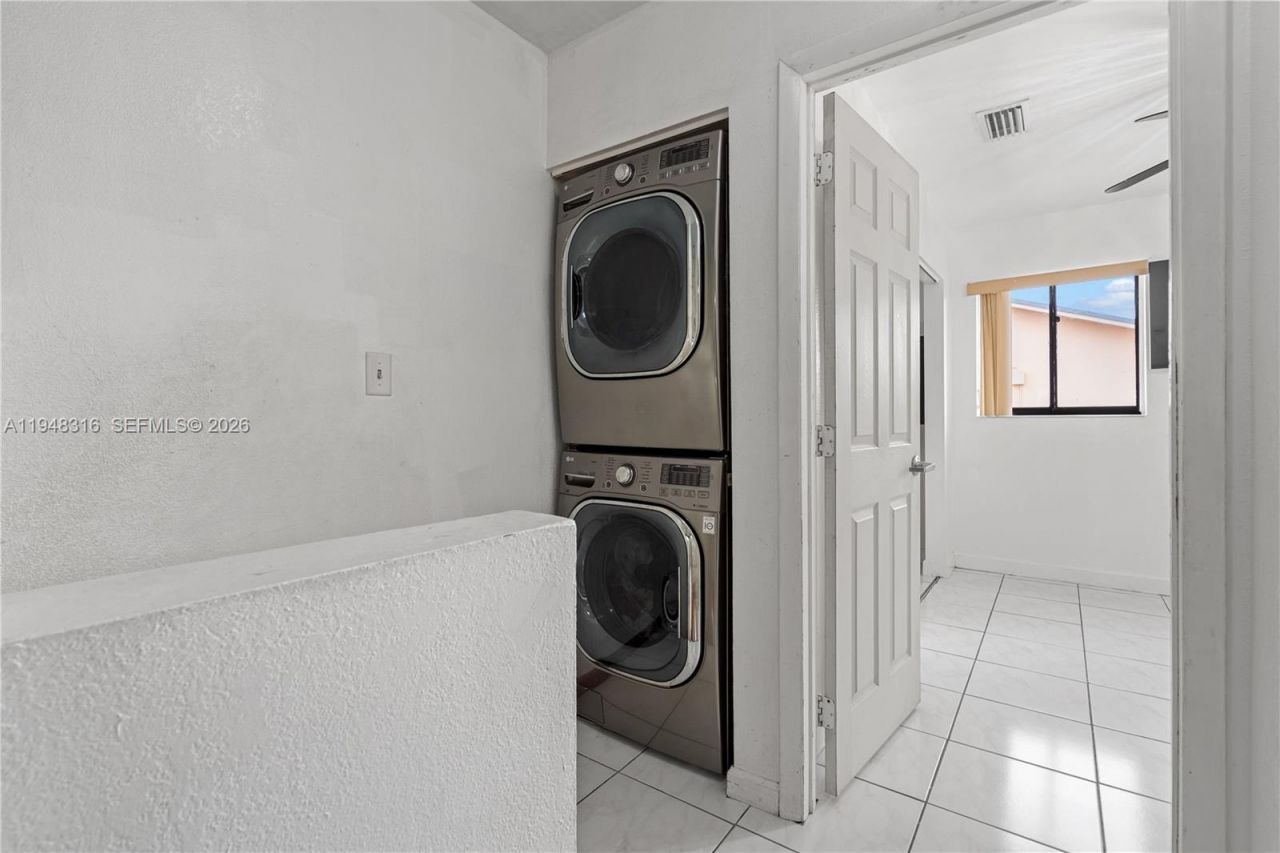 5890 W 25th Ct, Unit 6, Hialeah, FL 33016 Photo