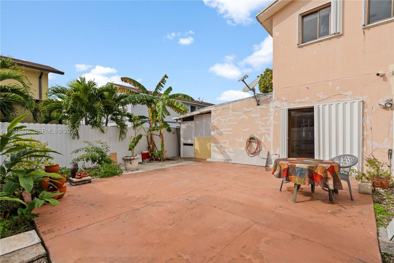 5890 W 25th Ct, Unit 6, Hialeah, FL 33016 Photo