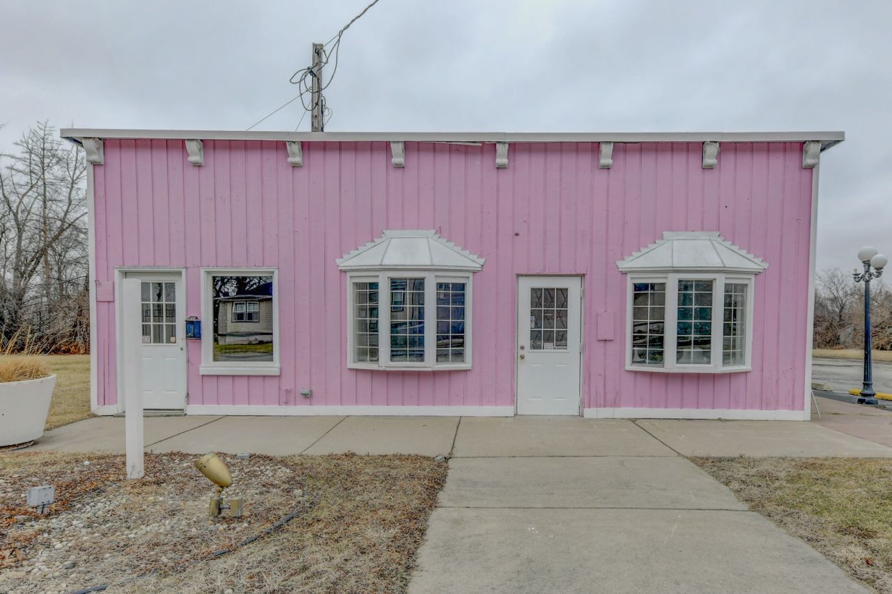 135 E Main Street, Glenwood, IL 60425