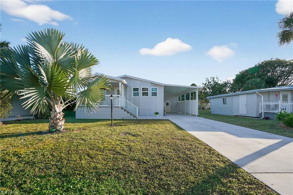 516 Menton Ln, Naples, FL 34112 Main Photo