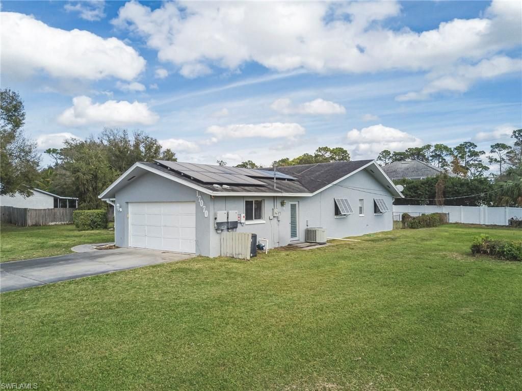 17070 Carolyn Ln, North Fort Myers, FL 33917 Photo