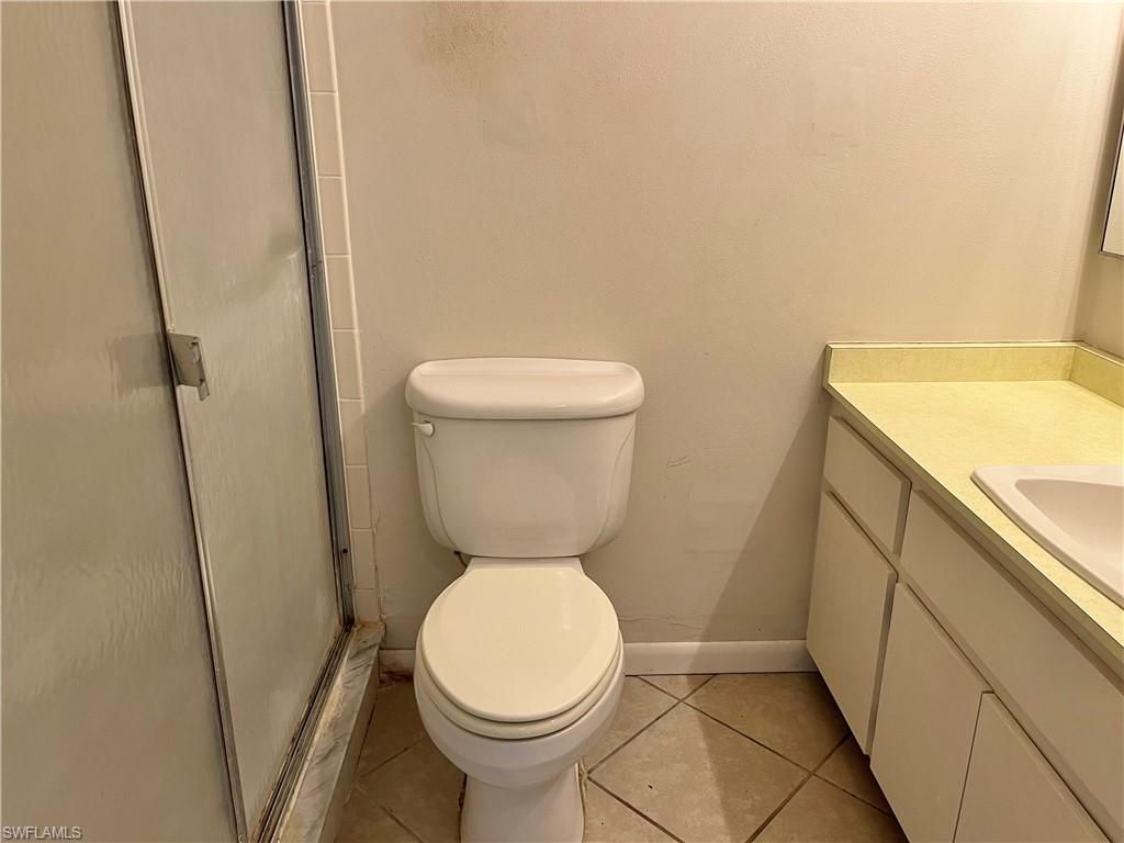 6986 Winkler Rd, Fort Myers, FL 33919 Photo