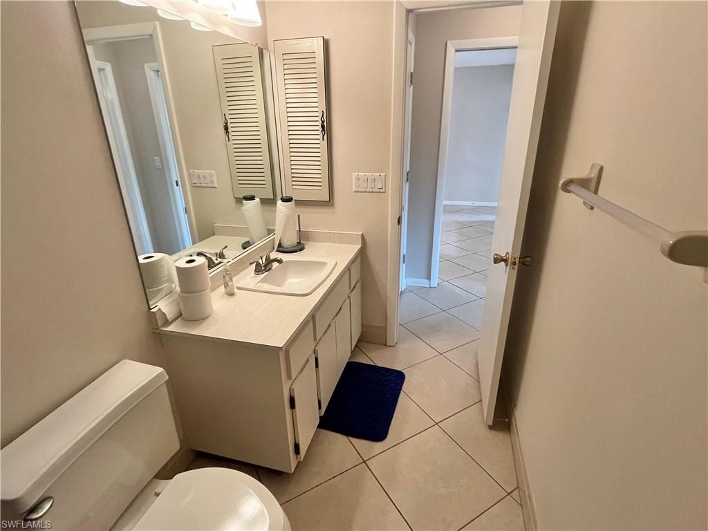 6986 Winkler Rd, Fort Myers, FL 33919 Photo