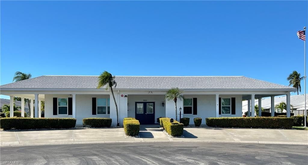 6986 Winkler Rd, Fort Myers, FL 33919 Photo
