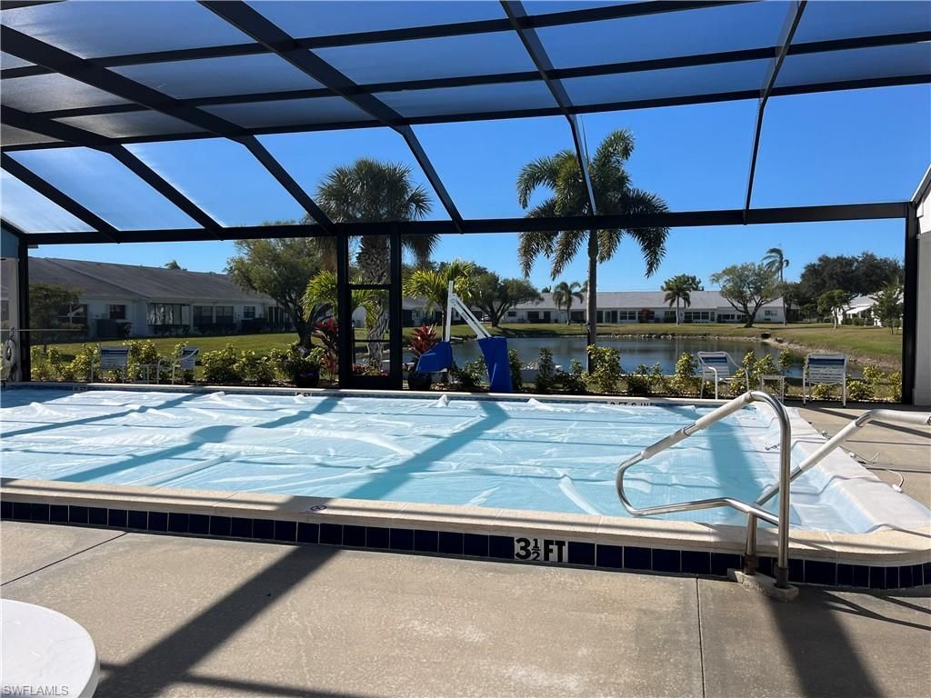 6986 Winkler Rd, Fort Myers, FL 33919 Photo