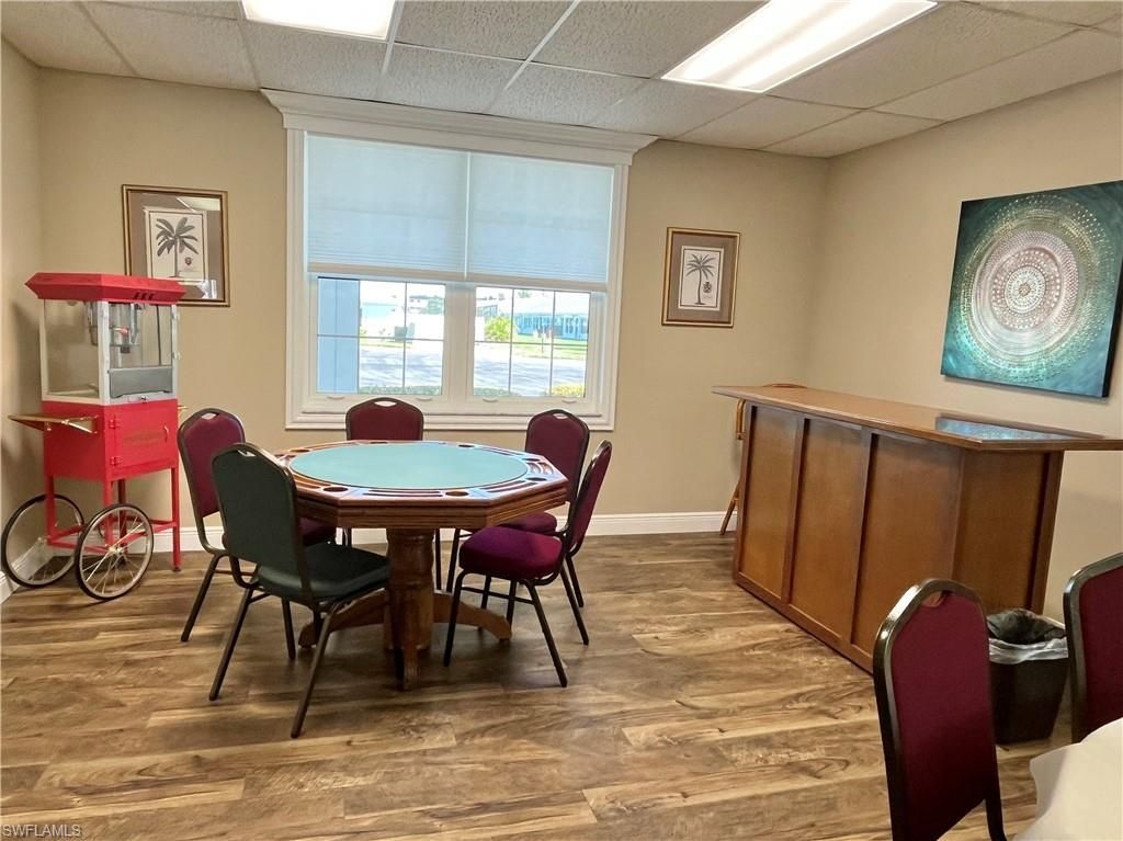 6986 Winkler Rd, Fort Myers, FL 33919 Photo