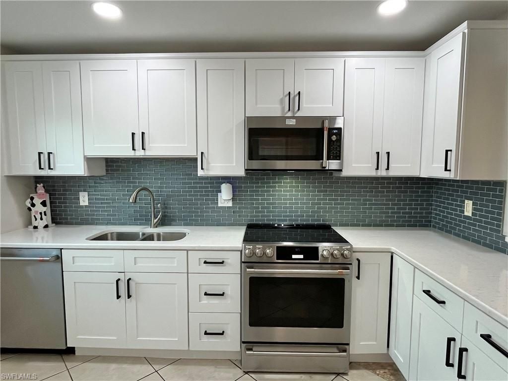 6986 Winkler Rd, Fort Myers, FL 33919 Photo