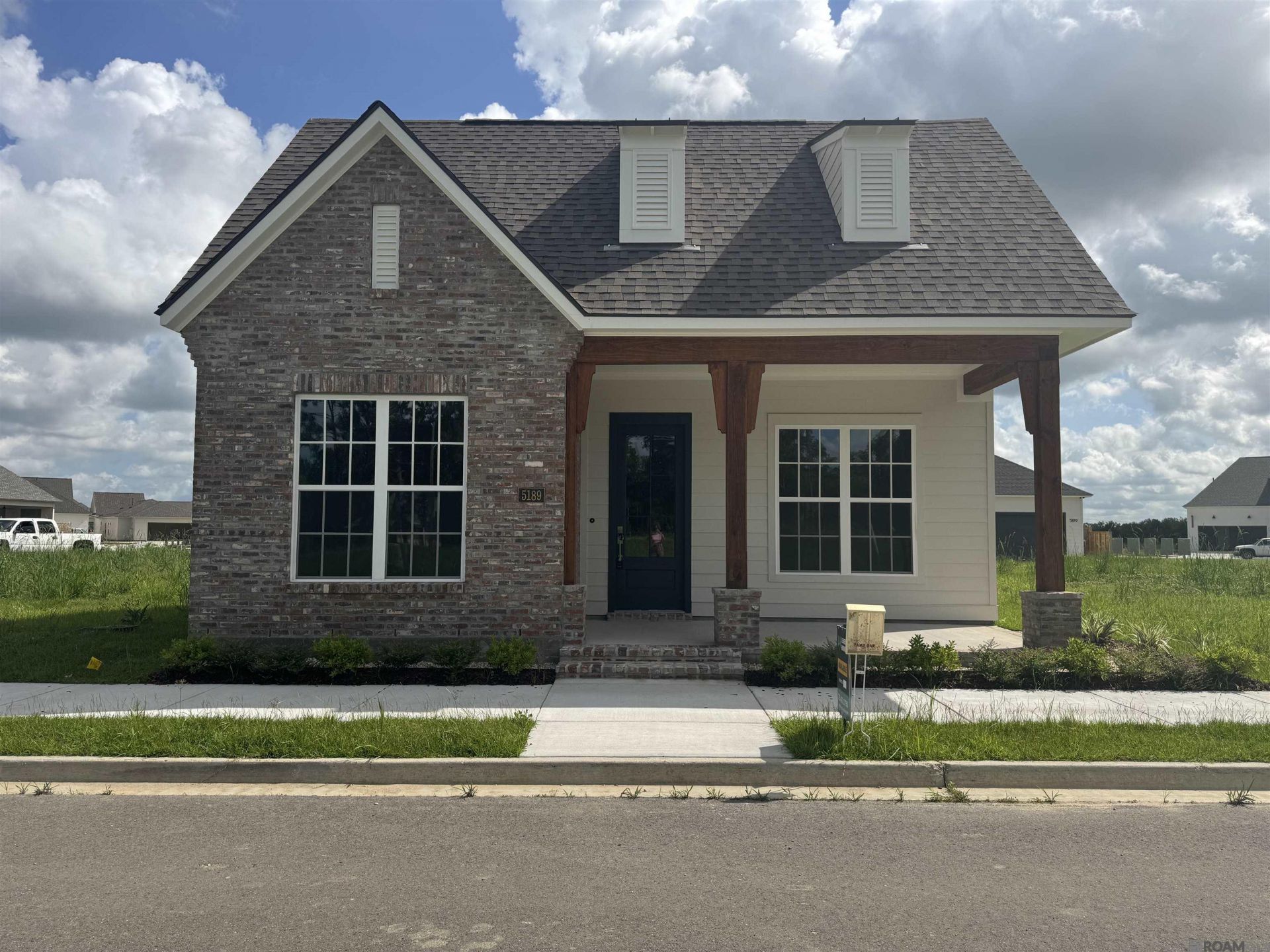 5189 Stonewater Dr, Gonzales, LA 70737 Main Photo