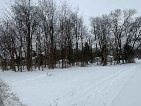 West Hedgewood, Westlake, OH 44145