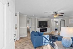 935 Southpark Dr. photo 4