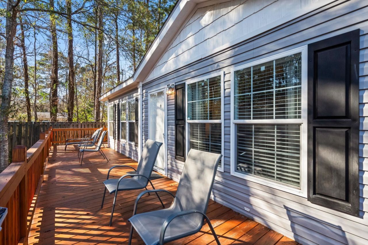 935 Southpark Dr. Photo 24