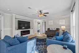 935 Southpark Dr. photo 4