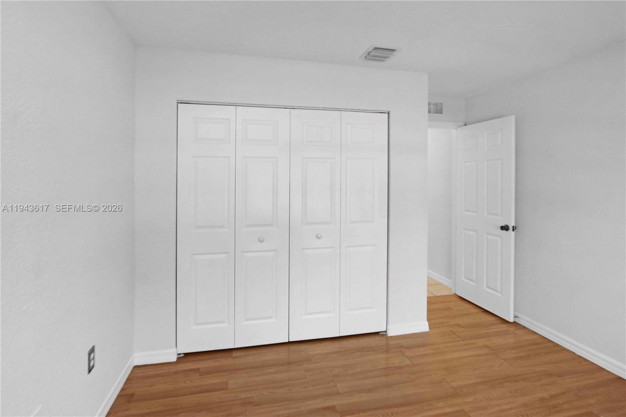 21055 SW 89th Pl, Cutler Bay, FL 33189 Photo