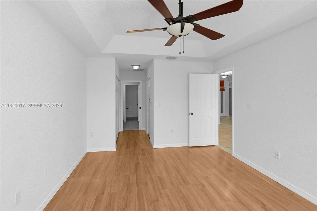 21055 SW 89th Pl, Cutler Bay, FL 33189 Photo