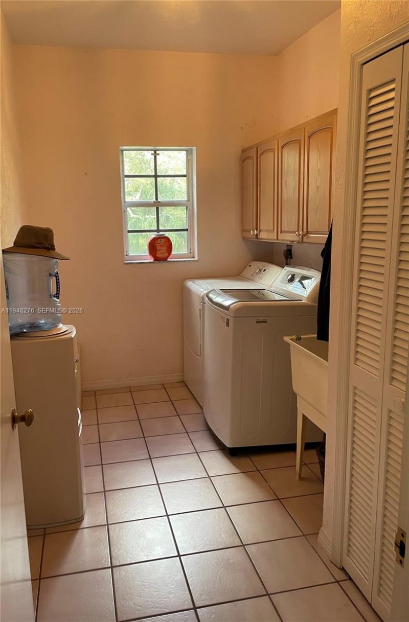 16930 SW 266th Ter, Homestead, FL 33031 Photo