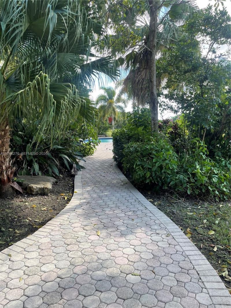 16930 SW 266th Ter, Homestead, FL 33031 Photo