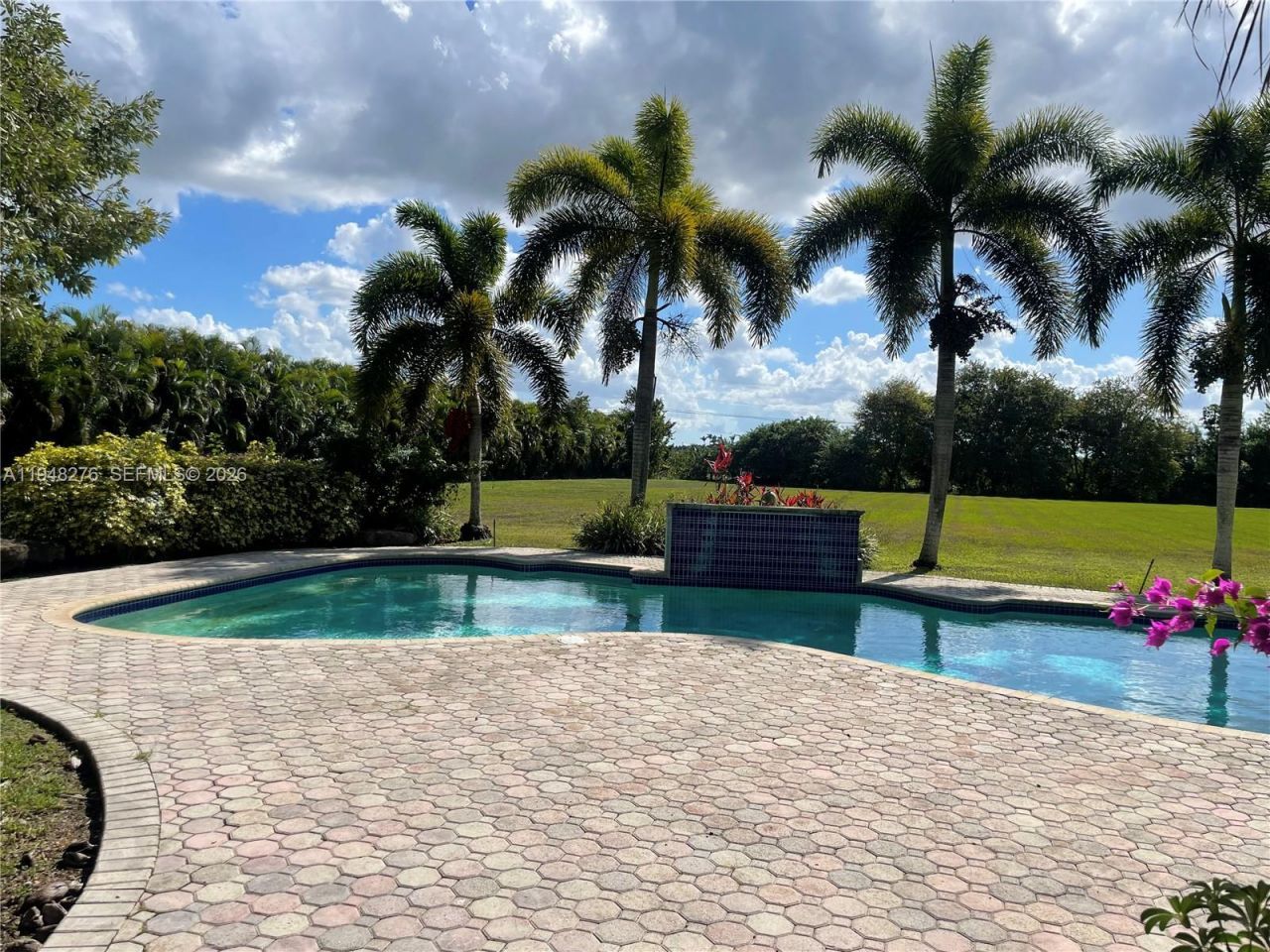 16930 SW 266th Ter, Homestead, FL 33031 Photo