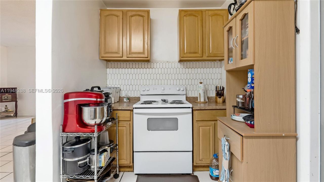 14421 Harrison St, Miami, FL 33176 Photo