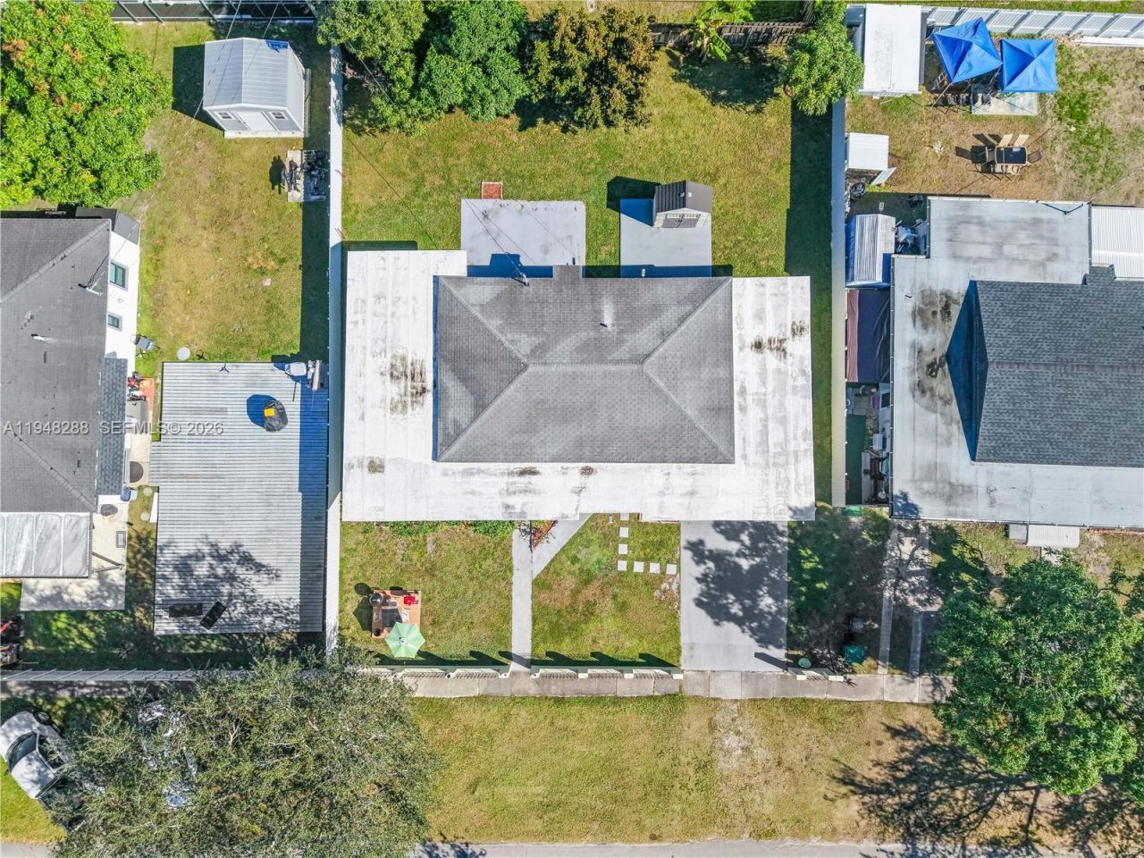 14421 Harrison St, Miami, FL 33176 Photo