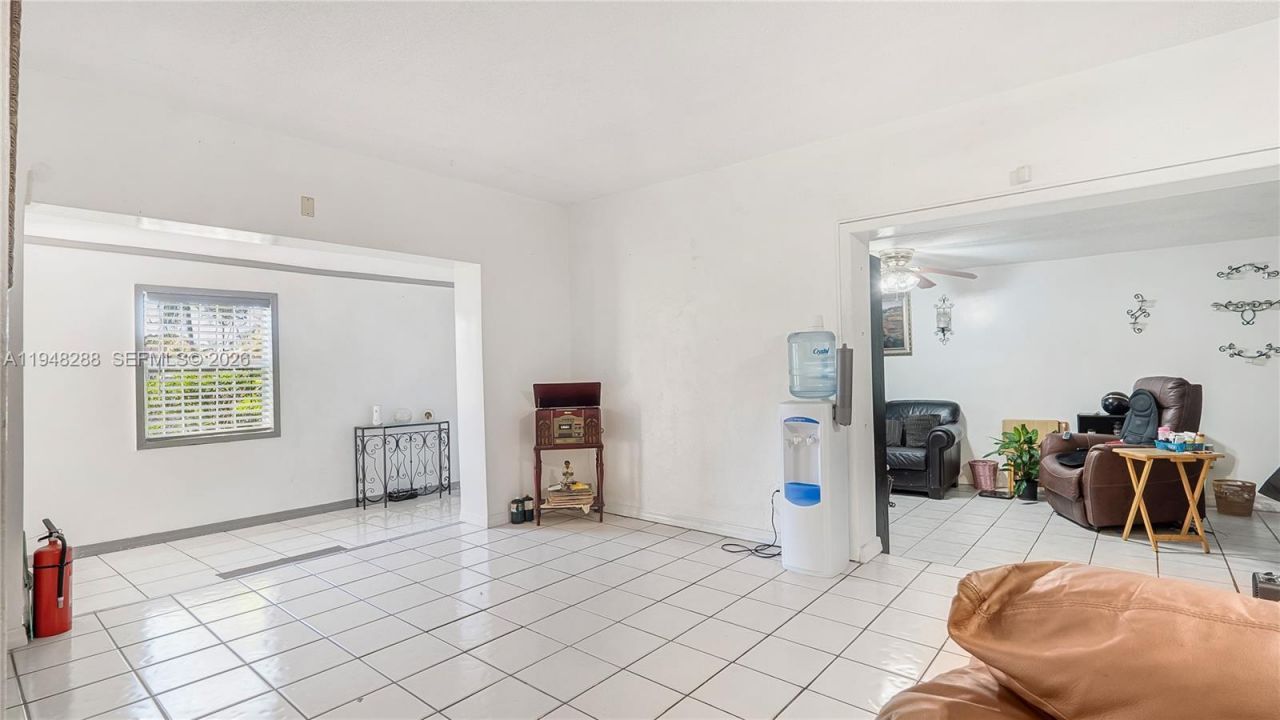 14421 Harrison St, Miami, FL 33176 Photo