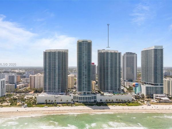 1800 S Ocean Dr, Unit 1708, Hallandale Beach, FL 33009