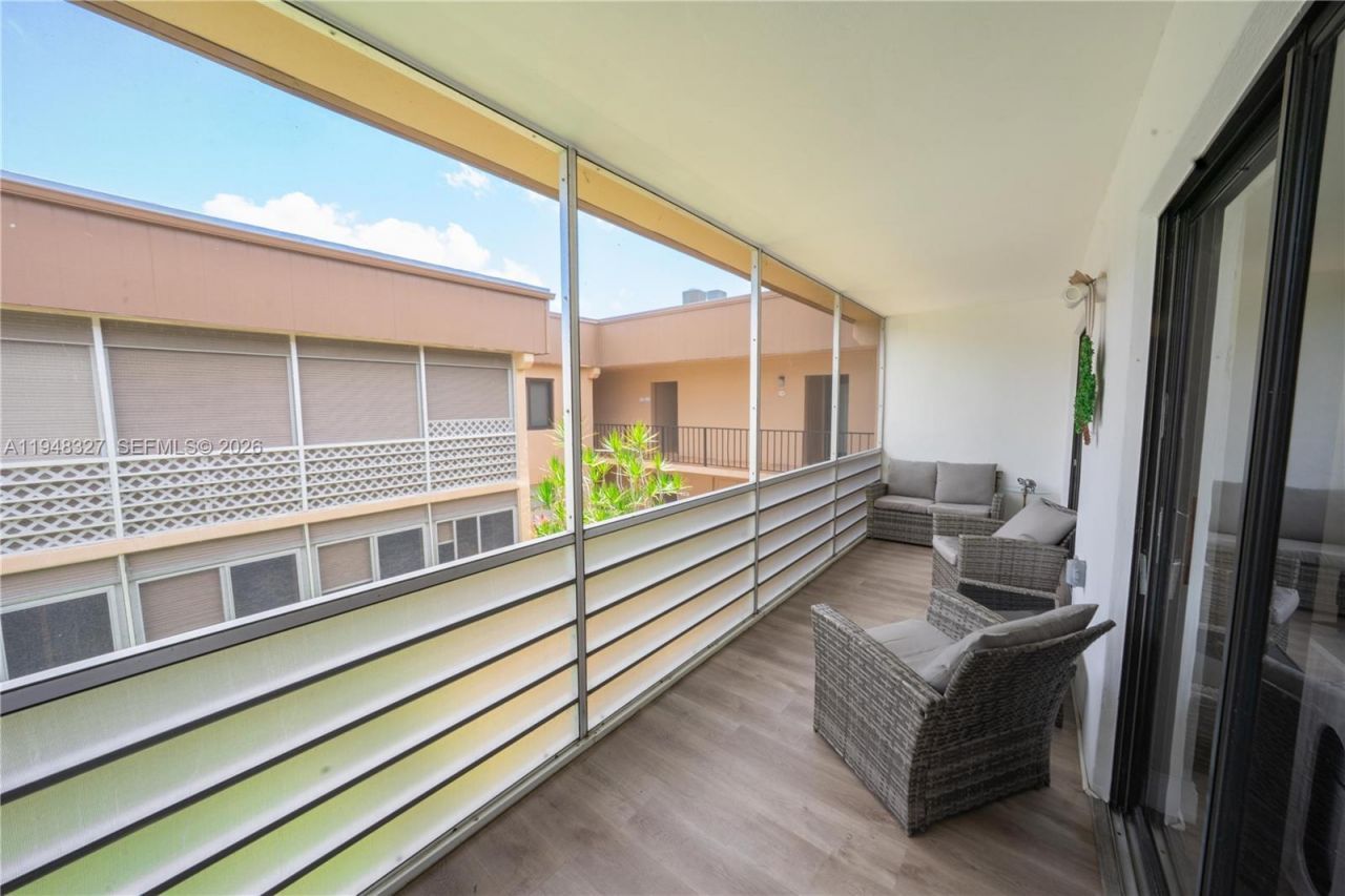 126 Piedmont C, Unit 126, Delray Beach, FL 33484 Photo