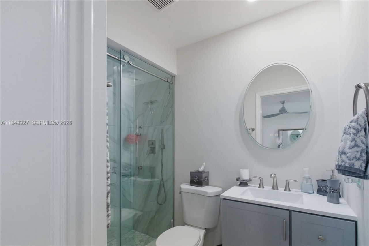 126 Piedmont C, Unit 126, Delray Beach, FL 33484 Photo