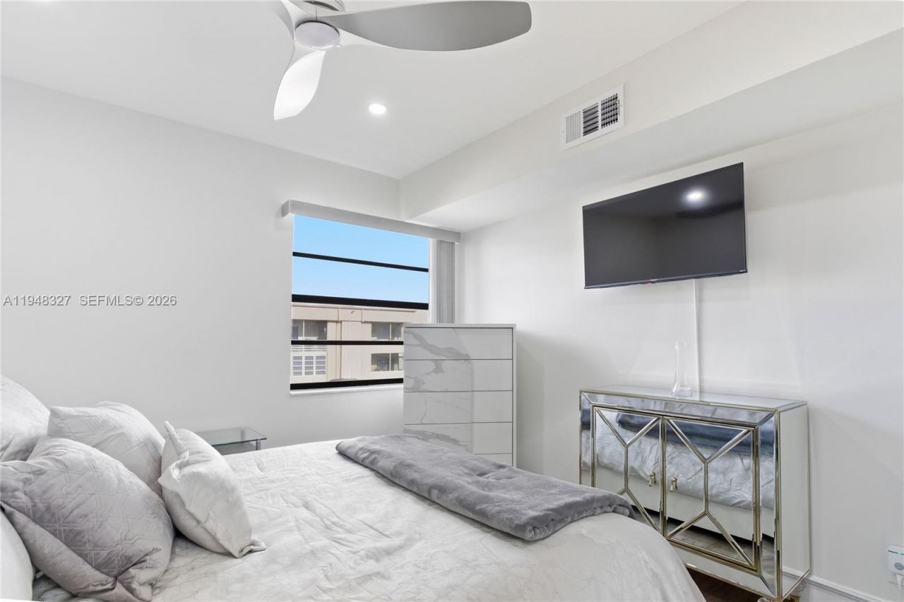 126 Piedmont C, Unit 126, Delray Beach, FL 33484 Photo