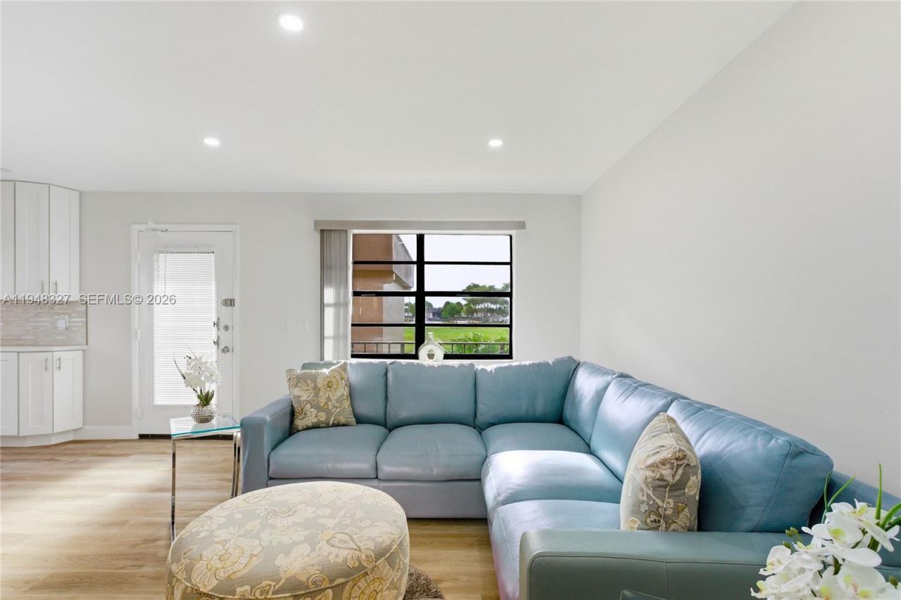 126 Piedmont C, Unit 126, Delray Beach, FL 33484 Photo