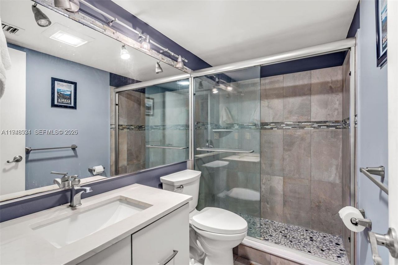 320 SE 10th Ave, Unit D, Pompano Beach, FL 33060 Photo