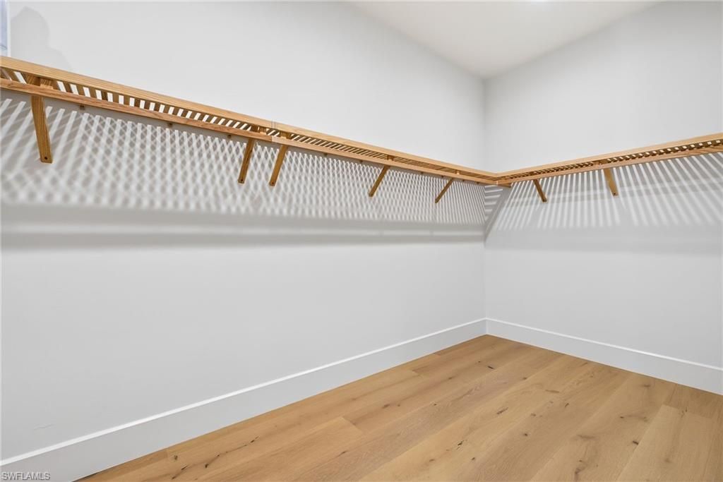 2051 Cambridge Park Dr, Naples, FL 34109 Photo