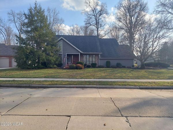 1743 Sherry Lee Drive, Lima, OH 45807