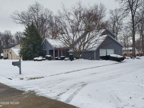 1743 Sherry Lee Drive, Lima, OH 45807